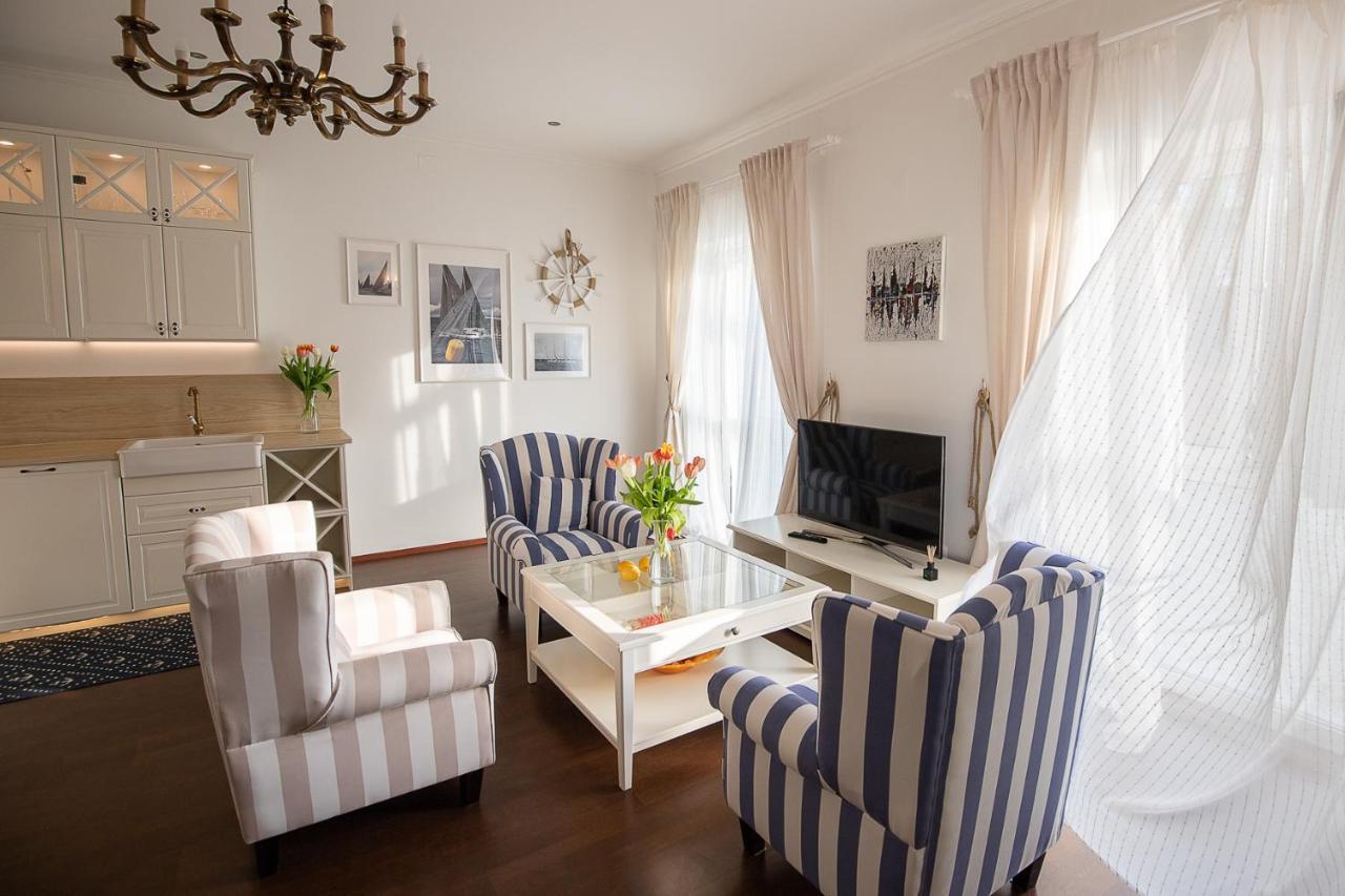 Captain'S Suite Neusiedl am See Bagian luar foto