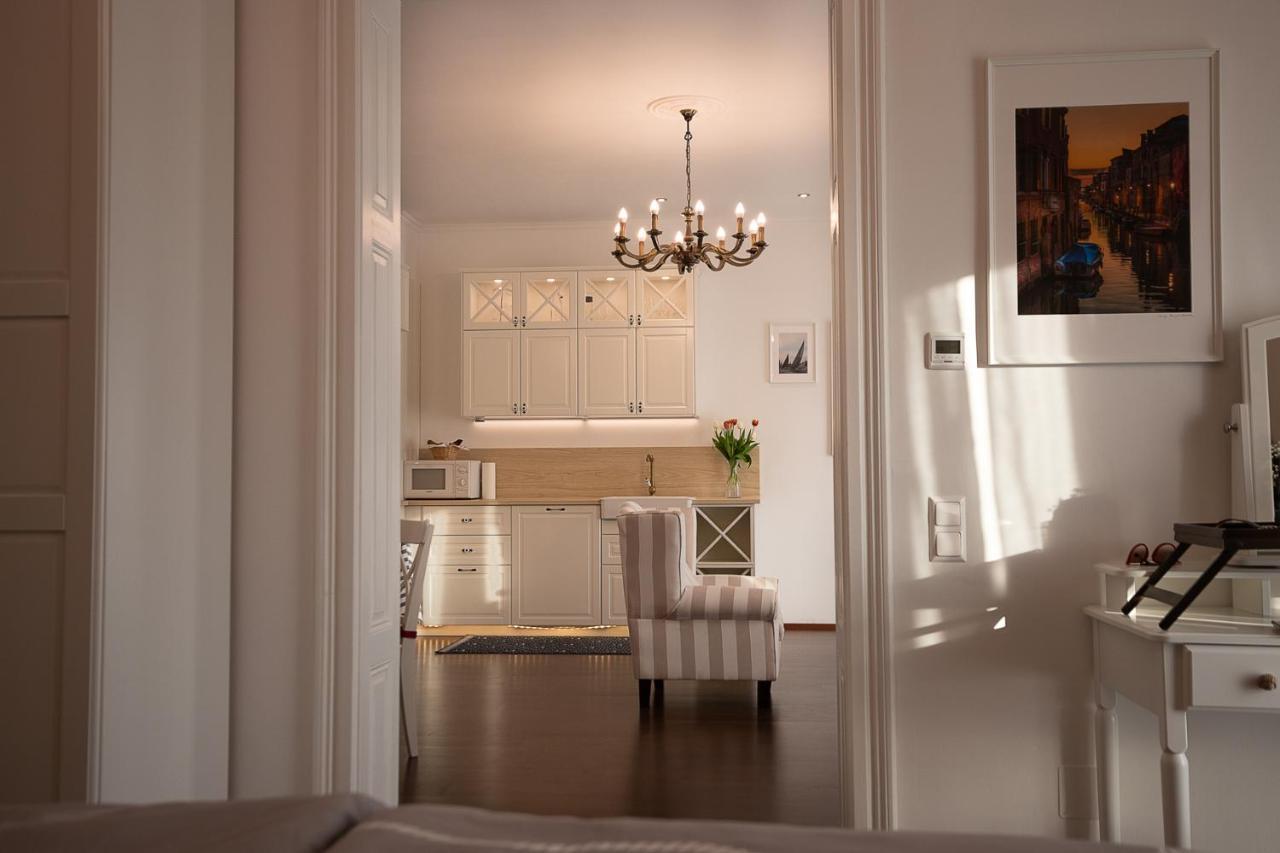 Captain'S Suite Neusiedl am See Bagian luar foto