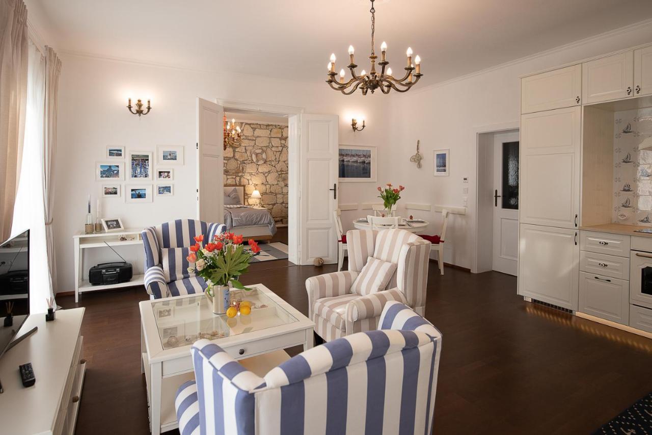 Captain'S Suite Neusiedl am See Bagian luar foto
