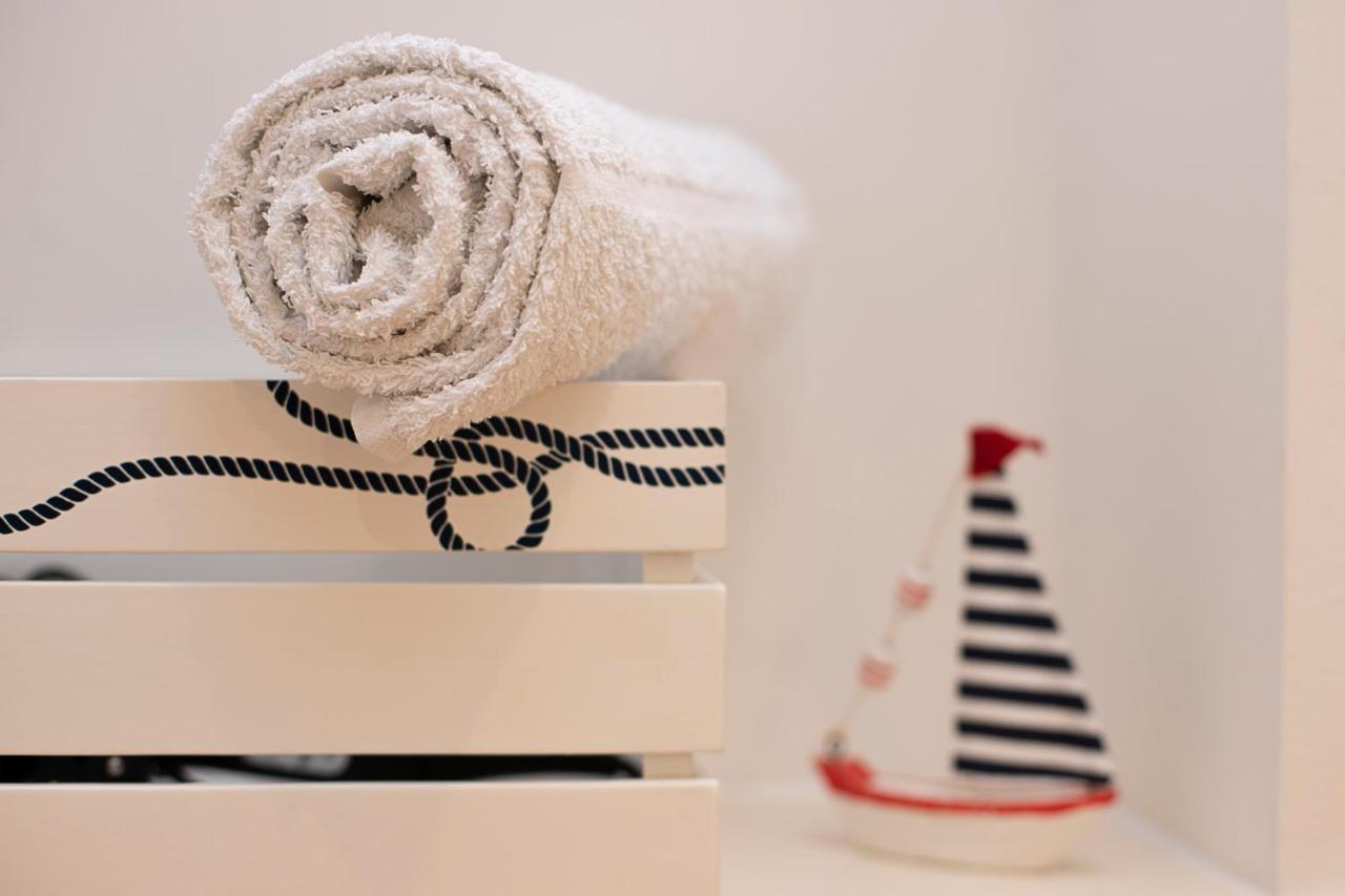Captain'S Suite Neusiedl am See Bagian luar foto