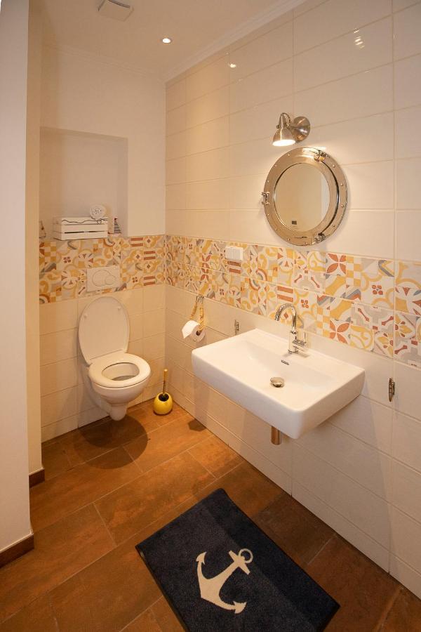 Captain'S Suite Neusiedl am See Bagian luar foto